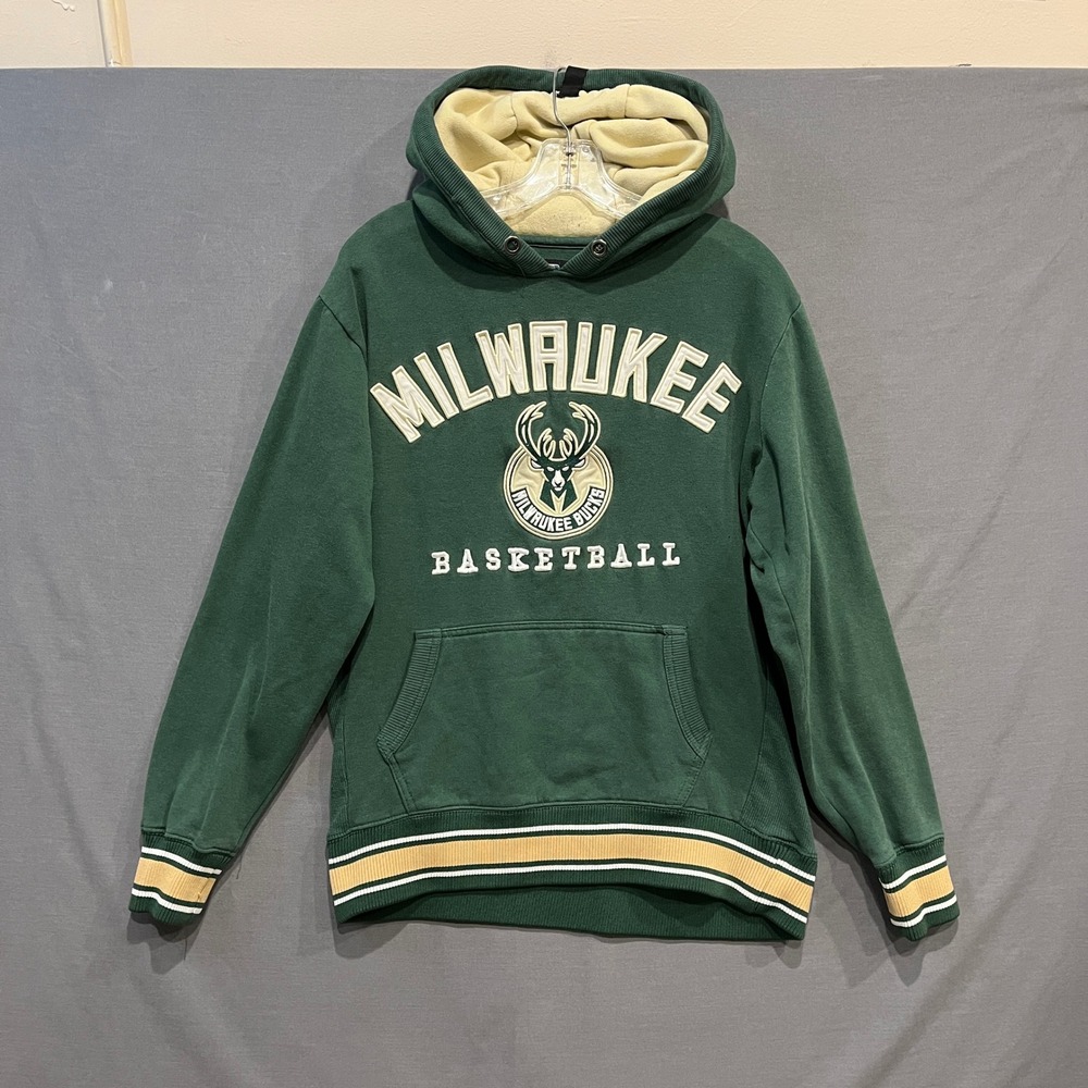 Milwaukee Bucks Hoodie Mens Medium‎ Green Distressed Faded Pullover Sweatshirt